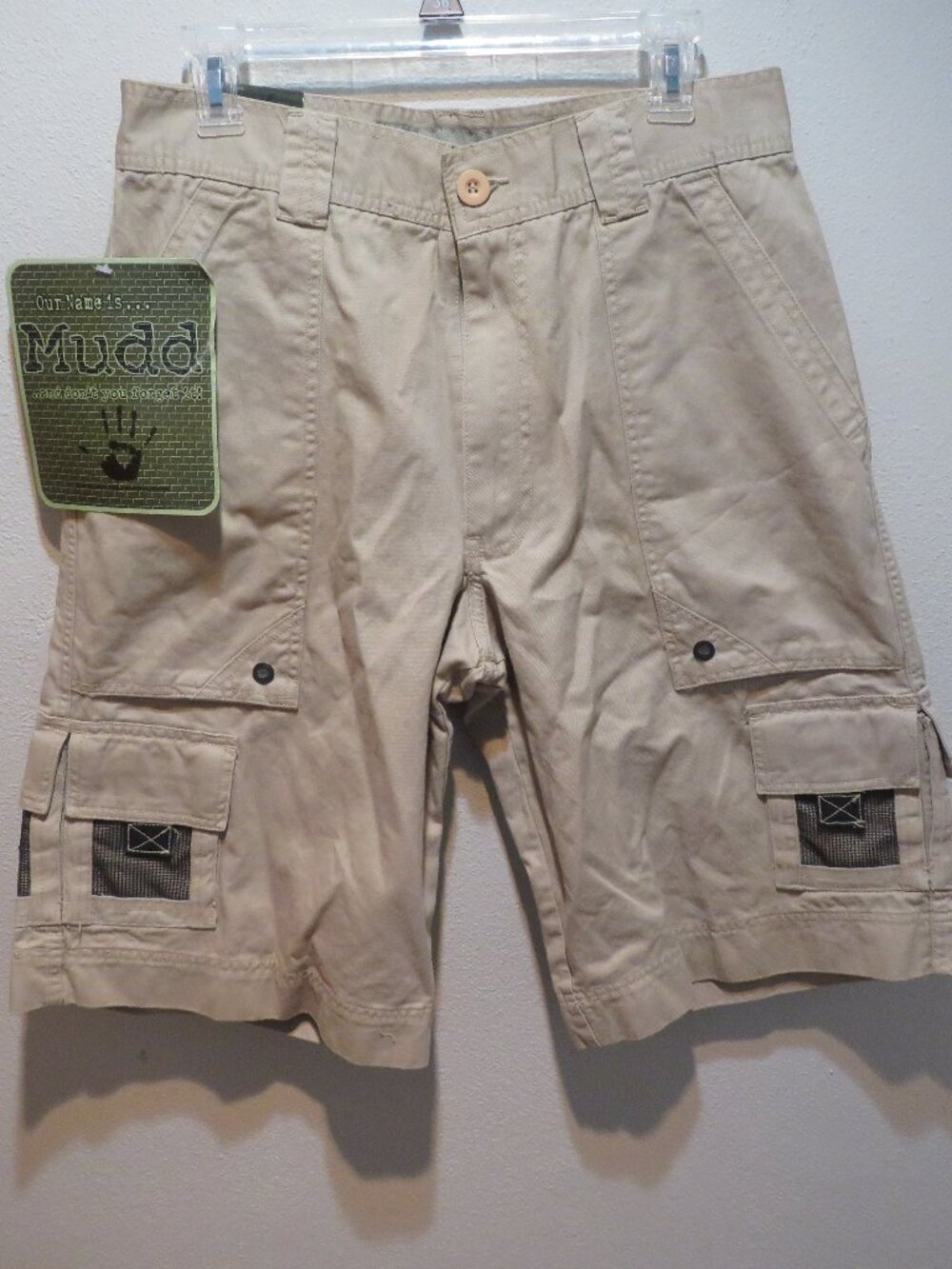 NWT Mudd Khaki Cargo Shorts 100% Cotton Size 31